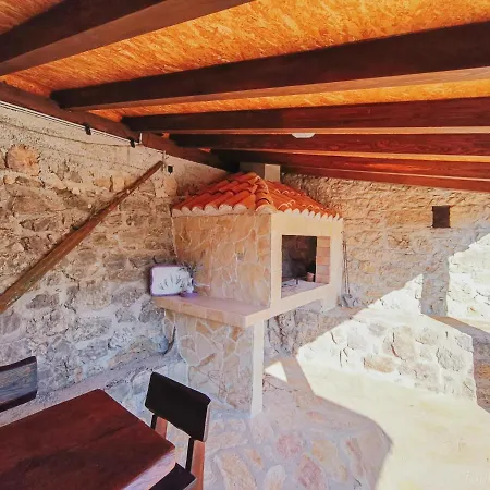 Holiday House 